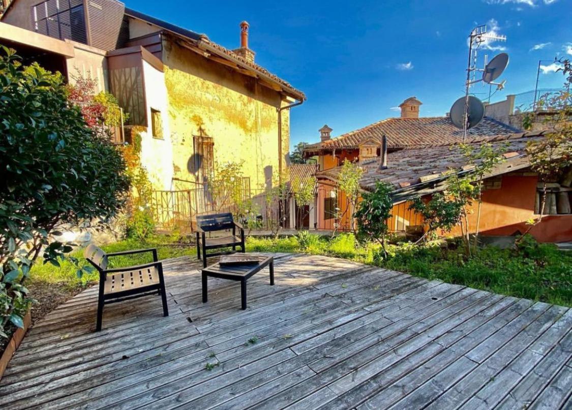 Il Giardino Sul Tetto B&B Guarene Exteriör bild
